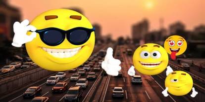 Plakalarda emoji dönemi: Kişisel ifade araçlara taşınıyor