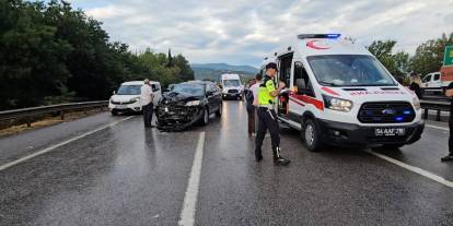 Anadolu Otoyolu’nun Sakarya kesiminde zincirleme kaza: 10 yaralı