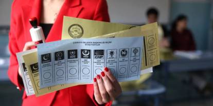 10 büyükşehirde siyasi tablo değişiyor: Hangi ilde hangi parti önde?