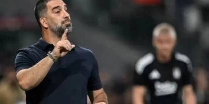 Arda Turan çılgına döndü: Kırmızı kart yedi