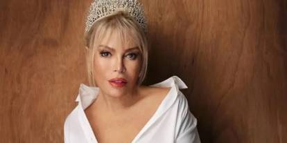Ajda Pekkan’ın Harbiye konserinde şaşırtan anlar: Ekibini sahne ortasında azarladı