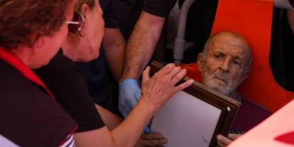 Metan gazından zehirlenerek şehit olan Fikret Mangura'nın babası yaşamını yitirdi