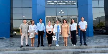 Manisa'da genç kadınlara yönelik mesleki eğitim programı devam ediyor