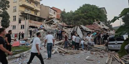 Balıkesir Sındırgı sallanmaya devam ediyor: Artçılar 8 bini geçti