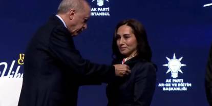 CHP’den ayrılan Beykoz Başkan Vekili Gürzel, AK Parti’ye geçti: “AK Parti yeni ailem”