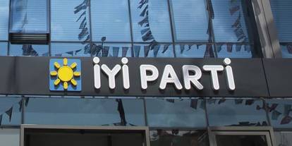 İYİ Parti Sakarya'da toplu istifa