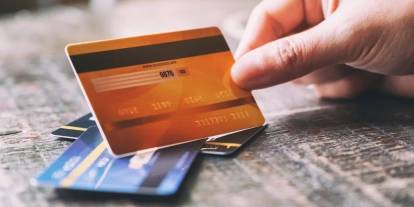 Merkez Bankası kredi kartı faiz oranlarını düşürdü: Tarih belli oldu