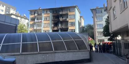 Apartmanda çıkan yangında 13 kişi hastanelik oldu
