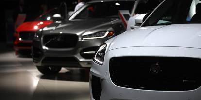 1 Ekim’e kadar uzatıldı: Jaguar Land Rover üretimi durduruldu