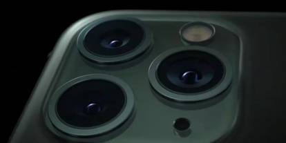 Apple, ilk üç kameralı iPhone'u külüstür kategorisine aldı