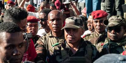 Madagaskar’da ordu yönetime el koydu: Devlet kurumları askıya alındı