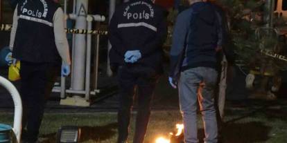 Molotofkokteyli hazırlarken yakalandılar