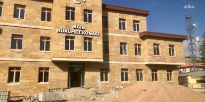 Ağın Hükümet Konağı'ndaki "TC" tartışmasına valilik noktayı koydu