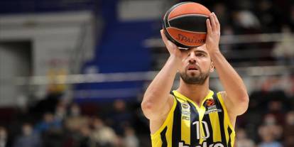 Fenerbahçe Beko kaptanı Melih Mahmutoğlu alkollü araç kullanırken yakalandı