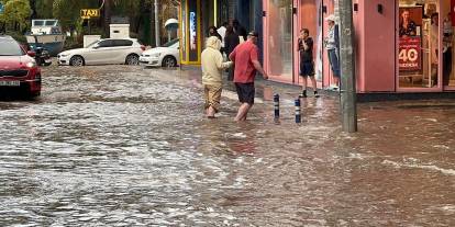 Fethiye'de şiddetli sağanak