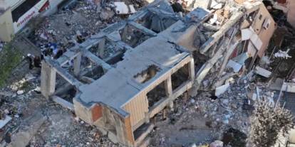 Gebze'deki bina faciasına metro iddiasına Bakanlıktan yanıt: "Zemin suya doygundu"