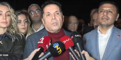 Ahmet Özer'den tahliye sonrası açıklamalar: Yüreğimin yarısı içeride kaldı