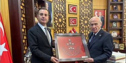 CHP'li Ahmet Akın'dan Bahçeli'ye ziyaret