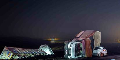 Diyarbakır-Batman yolunda zincirleme kaza: 4 ölü