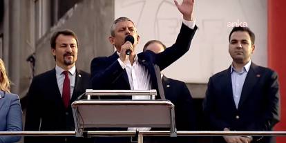 Özel’den İmralı eleştirilerine sert cevap: Kimsenin arkasına vagon olmayız