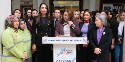Adana Büyükşehir kadına yönelik şiddete karşı basın açıklaması yaptı