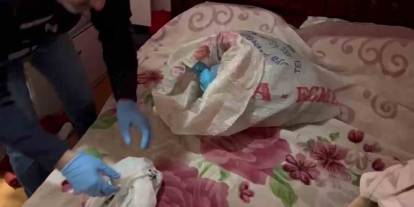 Eskişehir'de patates çuvallarının içinde bulundu