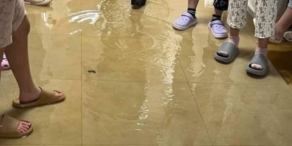 KYK kız yurdunu su bastı