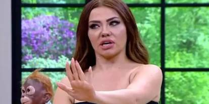 2000'li yıllara damga vurmuştu! Şarkıcı Lara'nın takıntılı hayranı başına bela oldu