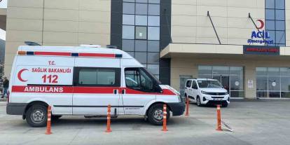 Özel okulda 33 öğrenci ve 1 öğretmen hastaneye kaldırıldı