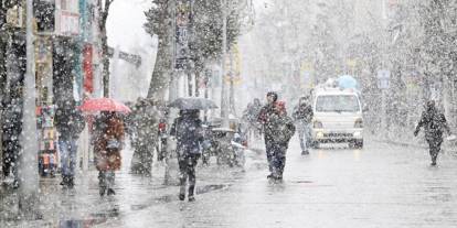 Sağanak, fırtına ve kar geliyor: Meteoroloji'den sarı ve turuncu kodlu uyarı