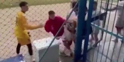 Amatör maçta ortalık karıştı