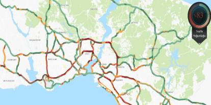 İstanbul'da akşam trafiği kilitlendi! Yoğunluk Yüzde 80'i geçti