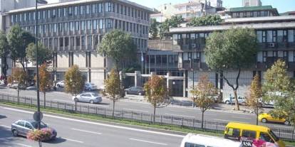 Unkapanı’ndaki eski SGK binası otel oluyor