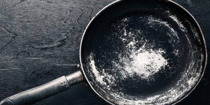 Çizik tavalara dikkat: Bir öğünde binlerce mikroplastik yutuyor olabilirsiniz