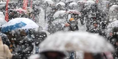 Meteoroloji 21 il için kar ve fırtına alarmı verdi! Soğuk ve yağışlı hava Türkiye’ye giriyor