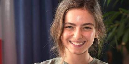 Taşacak Bu Deniz’in Eleni’si Ava Yaman Instagram’da 1 milyon takipçiye ulaştı