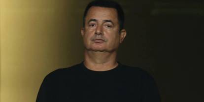 Acun Ilıcalı’nın kızının kullandığı çakarlı araç tartışma yarattı