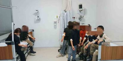 Van'da 23 öğrenci zehirlendi