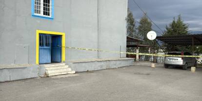 Mersin’de okul bahçesinde dehşet: 12 yaşındaki öğrenci müdürü tüfekle vurdu