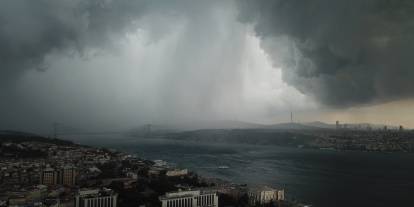 Meteorolojinin duayen ismi Prof. Dr. Orhan Şen'den İstanbul uyarısı geldi