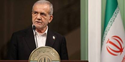 Pezeşkiyan’dan sert eleştiri: Halk geçim sıkıntısı içindeyken ülke yönetilemez