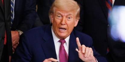 Trump'ten İran'a tehdit: “Müdahaleye hazırız”