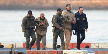 Maduro ve eşinin dövüldüğü iddia edilmişti: Yüzlerindeki yaralar nasıl oluştu? Trump yönetiminden açıklama geldi