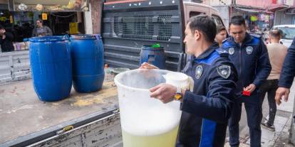 Seyhan’da ruhsatsız üretime operasyon: Tonlarca sahte şampuan ve deterjan ele geçirildi