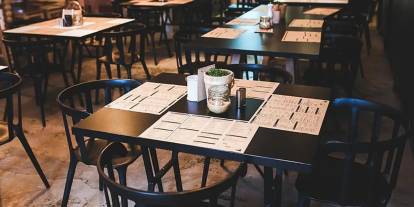 İstanbul Valiliği duyurdu! Gıda işletmelerine yeni talimat: Kamera zorunlu oldu, izinsiz seyyar satış yasaklandı