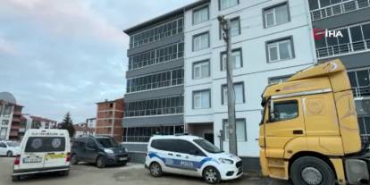 Veteriner hekim evde ölü bulundu