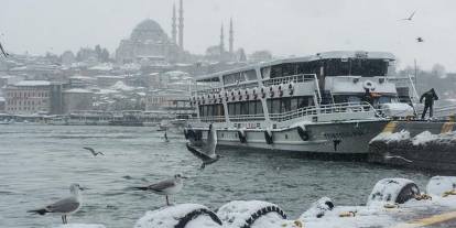 İstanbul’da bazı vapur seferleri durduruldu