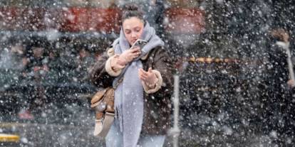 Kar yağışı İstanbul'u ne zaman terk edecek? İstanbul Valiliği ve Meteorolojiden dikkat çeken uyarı! Gün verildi