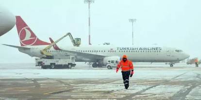 Gaziantep'te uçak sefeleri iptal edildi