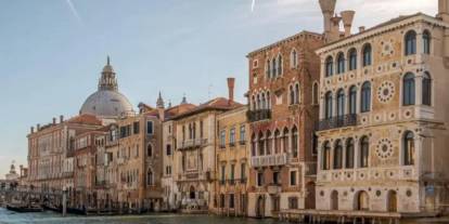 Sahiplerine ölüm getiren 'lanetli' Ca’ Dario Sarayı satışta